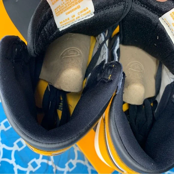 Nike Air Jordan 1 high Men’s size 7 Yellow toe retro og black taxi rare sneakers - Picture 2 of 8